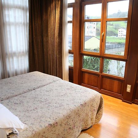 Apartamentos La Pontiga *** Infiesto Dış mekan fotoğraf