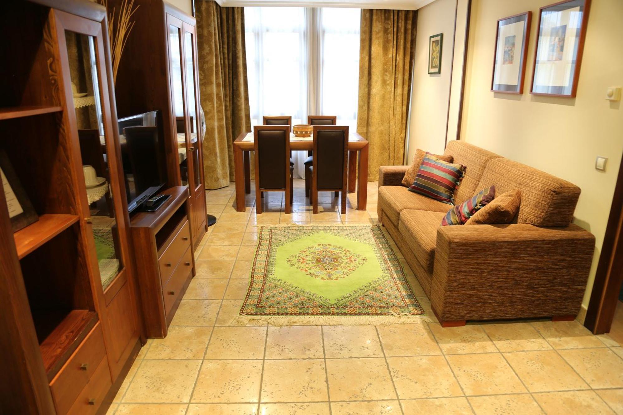 Apartamentos La Pontiga *** Infiesto Oda fotoğraf
