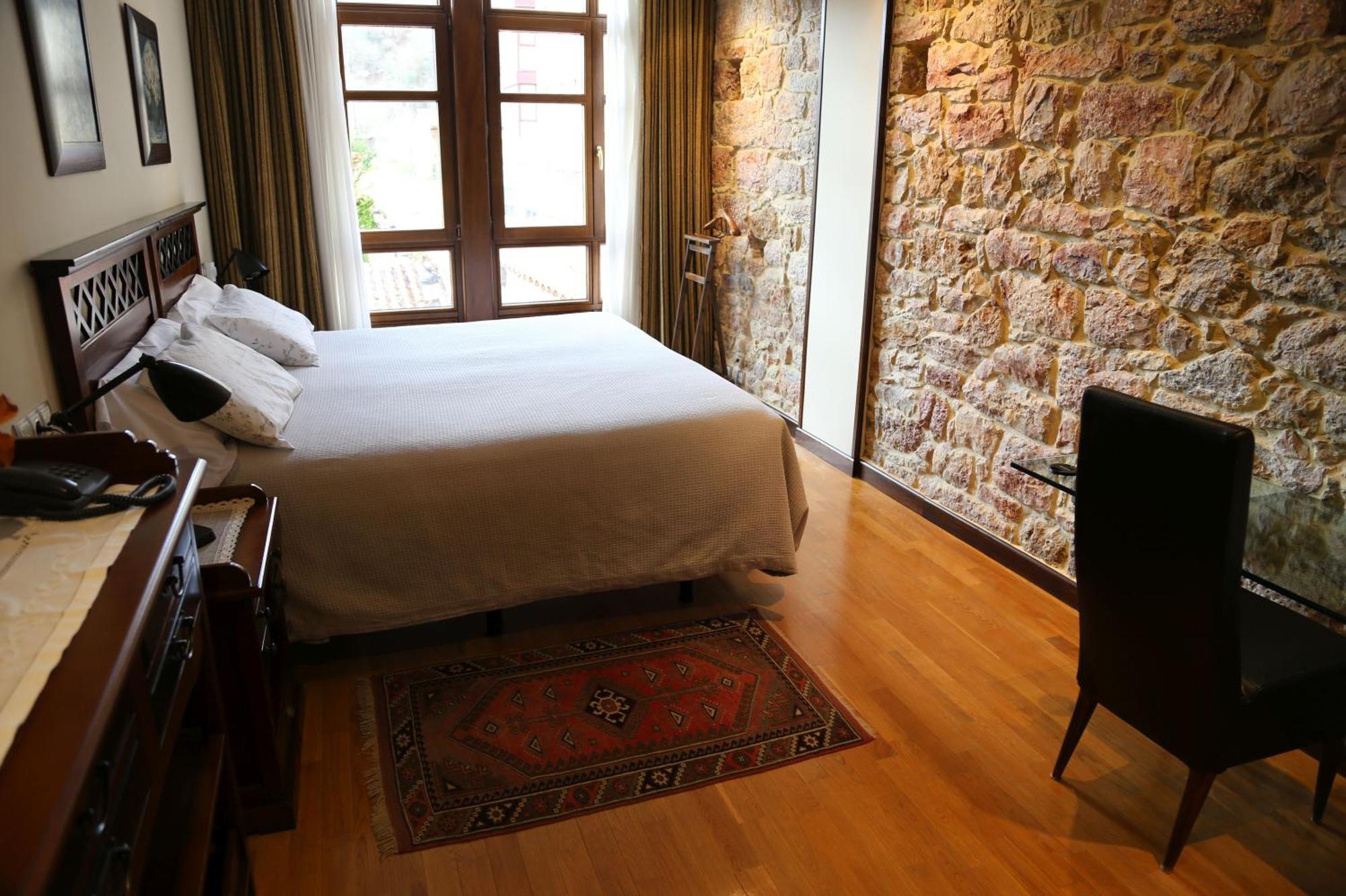Apartamentos La Pontiga *** Infiesto Dış mekan fotoğraf